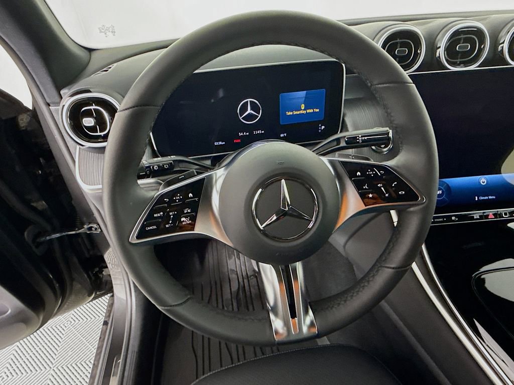 Used 2026 Mercedes-Benz GLC 300 4MATIC image 11