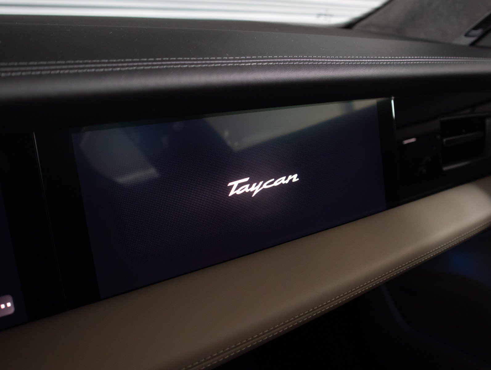 Used 2021 Porsche Taycan Turbo w/ Performance Package AWD/4WD image 23