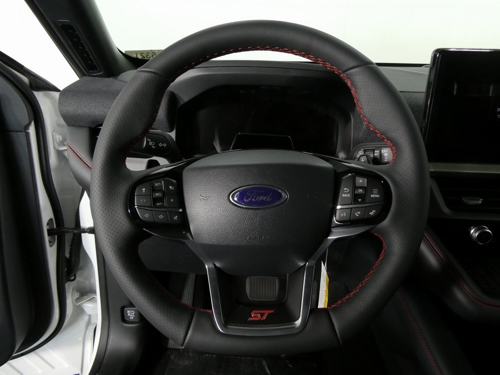 New 2025 Ford Explorer ST image 4