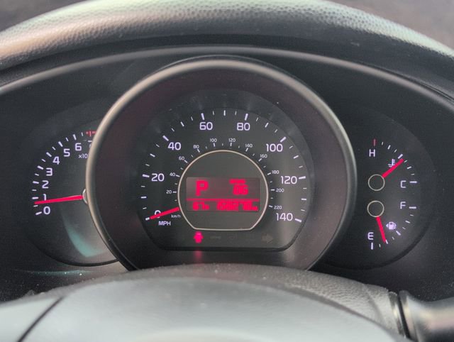 Used 2016 Kia Soul + FWD image 22