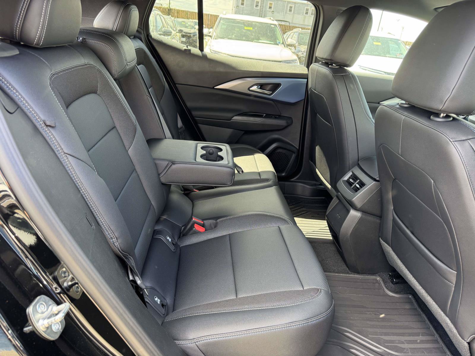 New 2026 Chevrolet Equinox EV LT w/ LPO, Tech Bronze Package FWD image 25