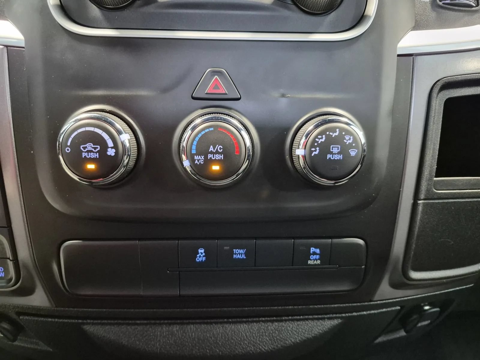 Used 2022 RAM 1500 Warlock w/ Warlock All Terrain Package AWD/4WD image 32