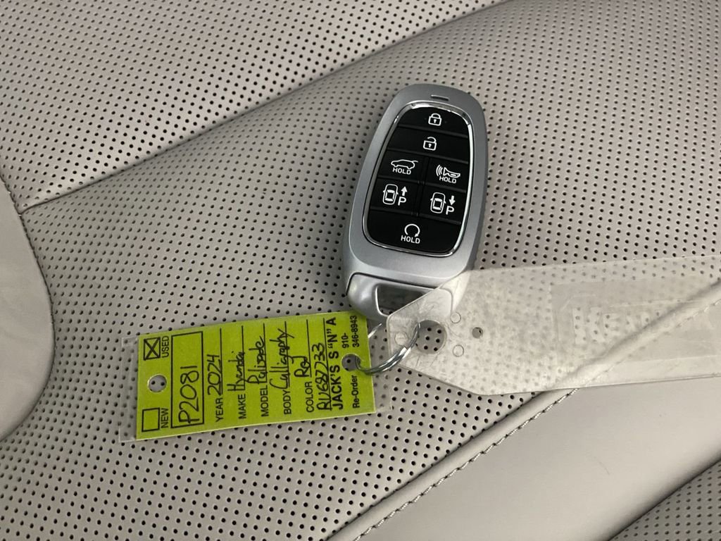 Used 2024 Hyundai Palisade Calligraphy AWD/4WD image 19