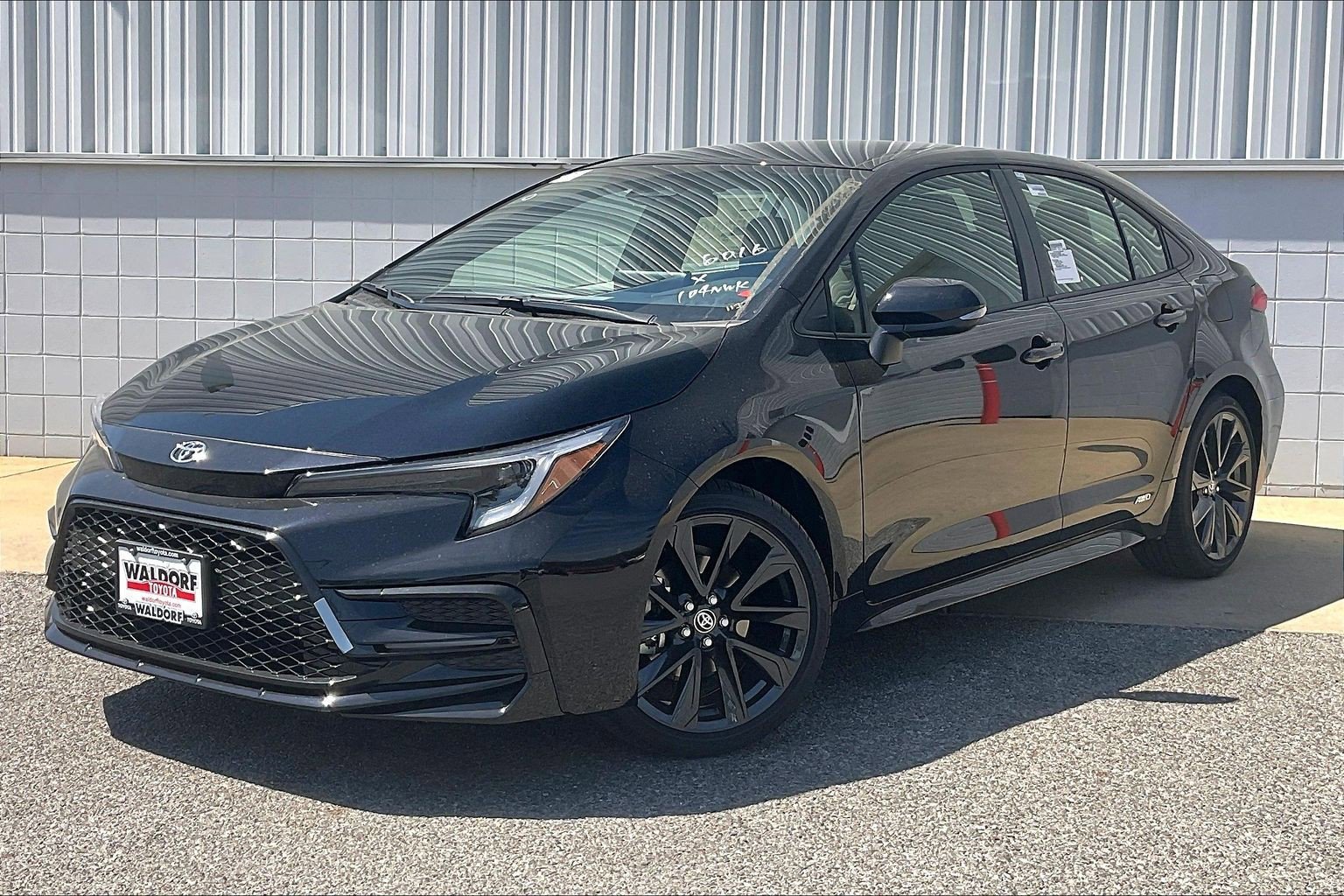 New 2026 Toyota Corolla SE AWD/4WD image 2