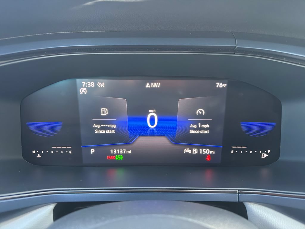 Certified 2023 Volkswagen Taos SE w/ Panoramic Sunroof Package AWD/4WD image 18