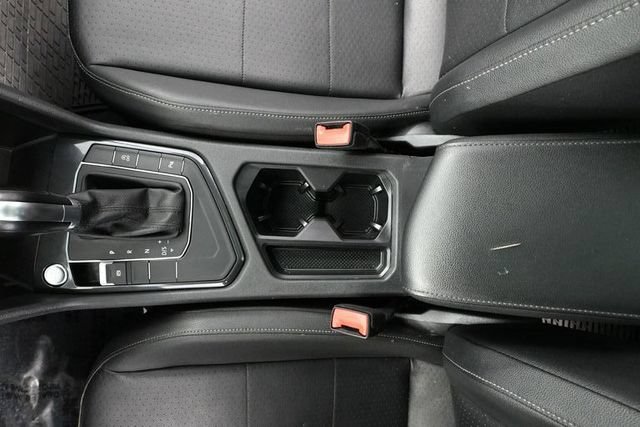 Used 2019 Volkswagen Tiguan SEL Premium R-Line FWD image 32