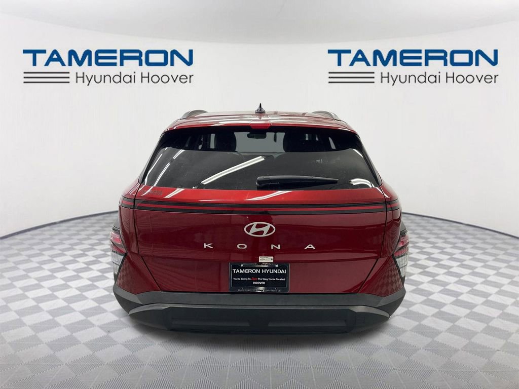Used 2025 Hyundai Kona SEL image 4