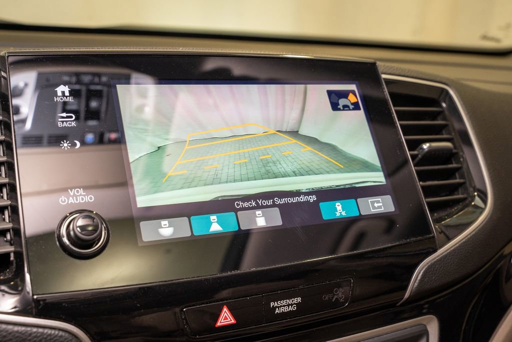 Used 2021 Honda Pilot Elite image 18