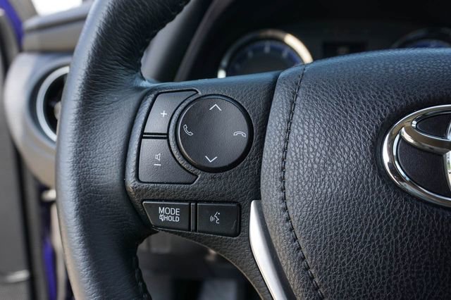 Used 2018 Toyota Corolla SE FWD image 21