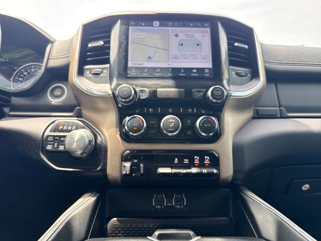 Used 2022 RAM 1500 Laramie AWD/4WD image 25