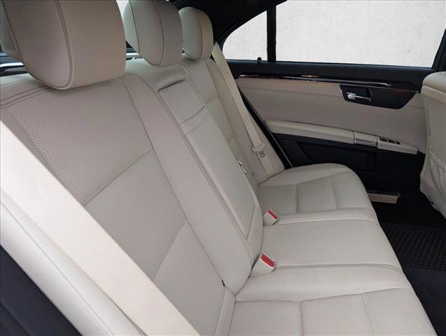 Used 2011 Mercedes-Benz S 550 image 29