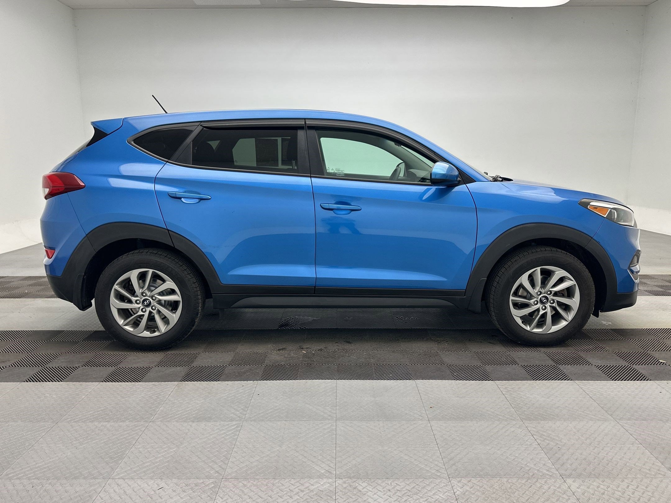 Used 2018 Hyundai Tucson SE image 8
