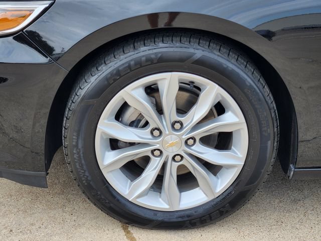 Used 2025 Chevrolet Malibu LT FWD image 17