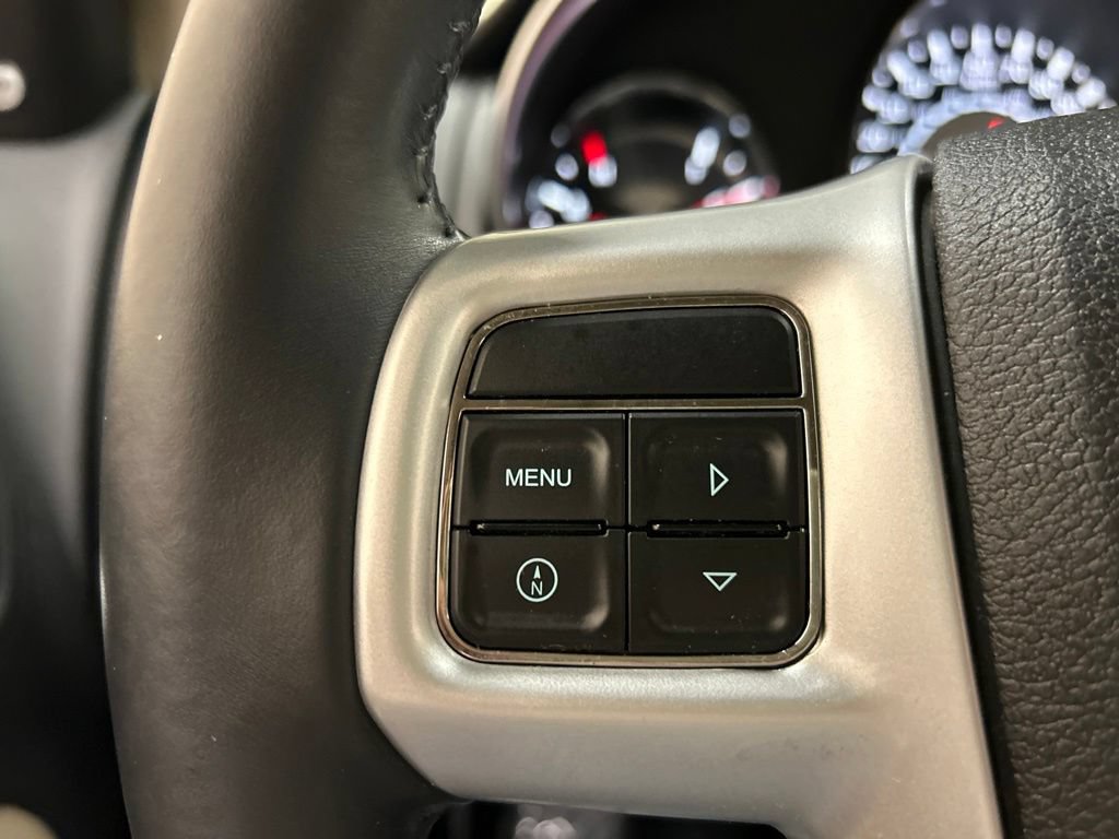 Used 2014 Chrysler 200 Limited FWD image 20