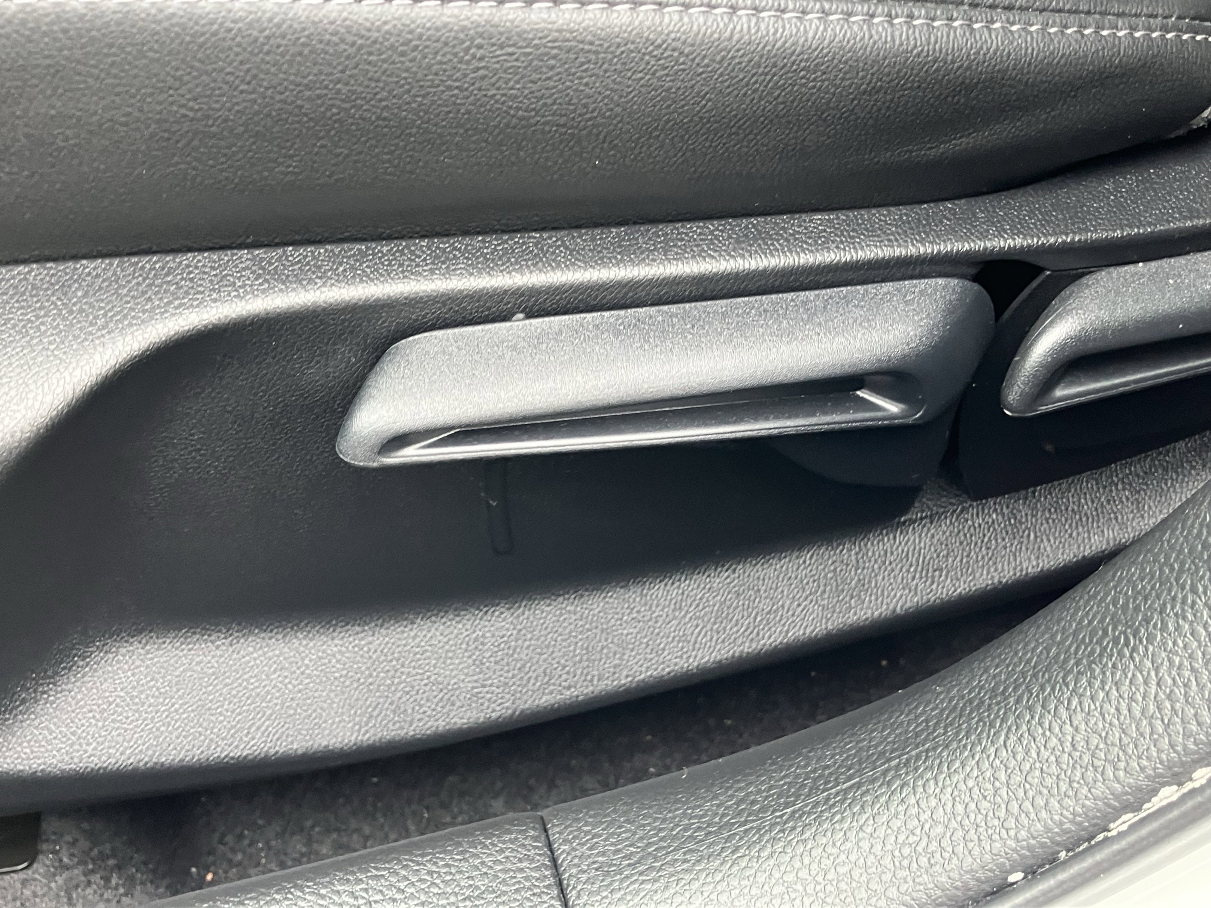 Used 2025 Honda Civic Sport image 17