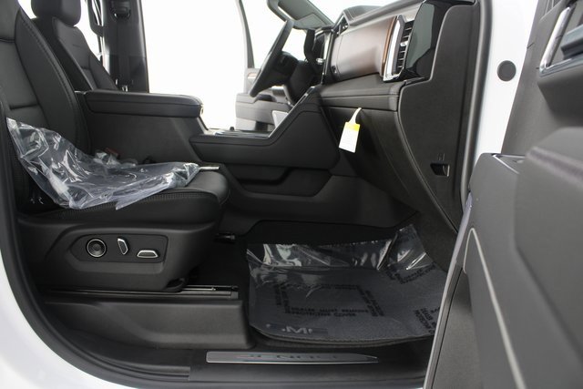 New 2026 GMC Sierra 2500 Denali w/ Denali Reserve Package image 25