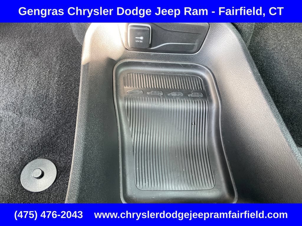 Certified 2024 Chrysler Pacifica Touring-L w/ S Appearance Package AWD/4WD image 61