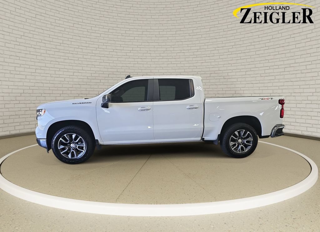 Used 2024 Chevrolet Silverado 1500 LT AWD/4WD image 8