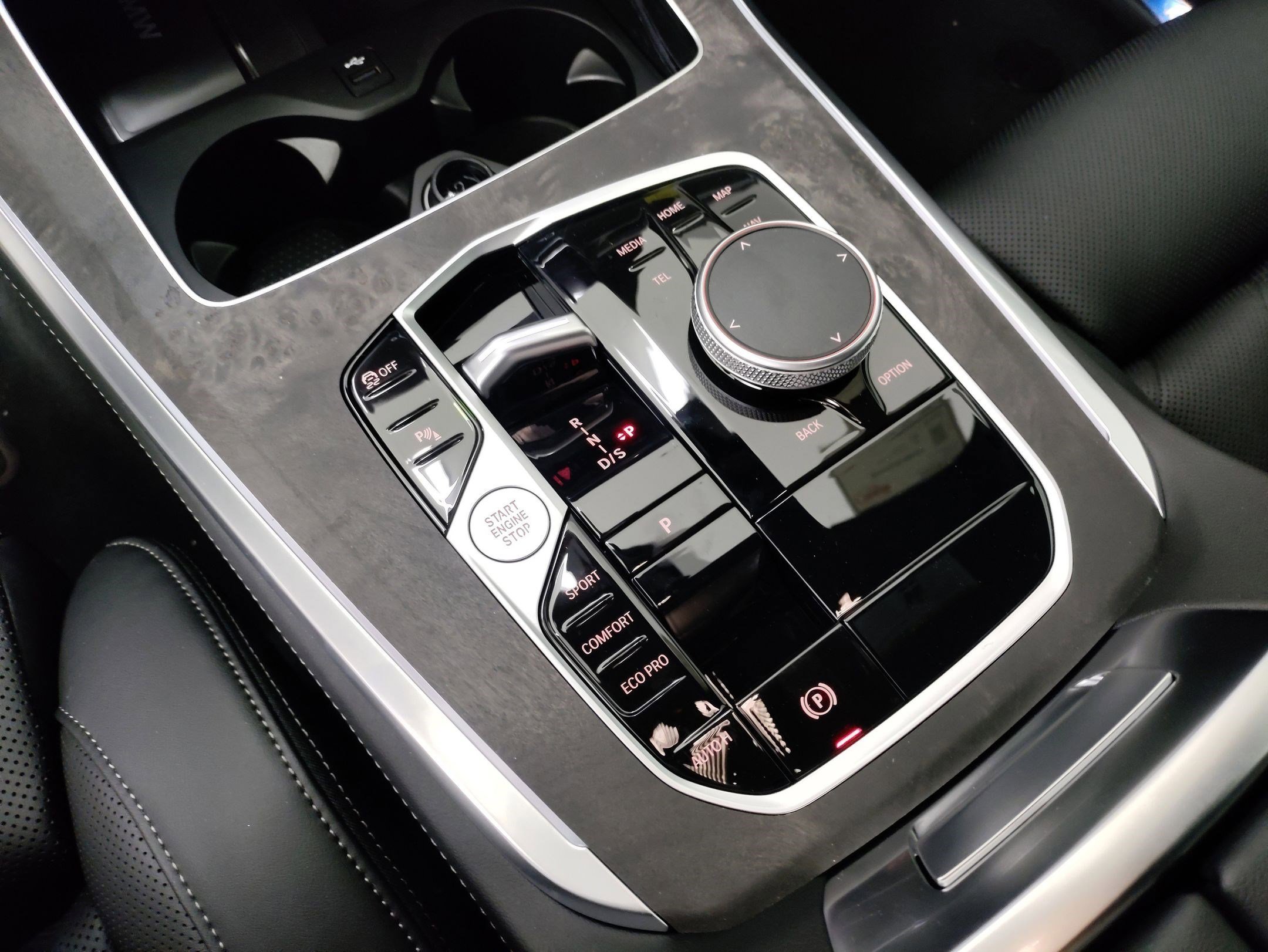 Used 2026 BMW X5 sDrive40i w/ Parking Assistance Package image 22