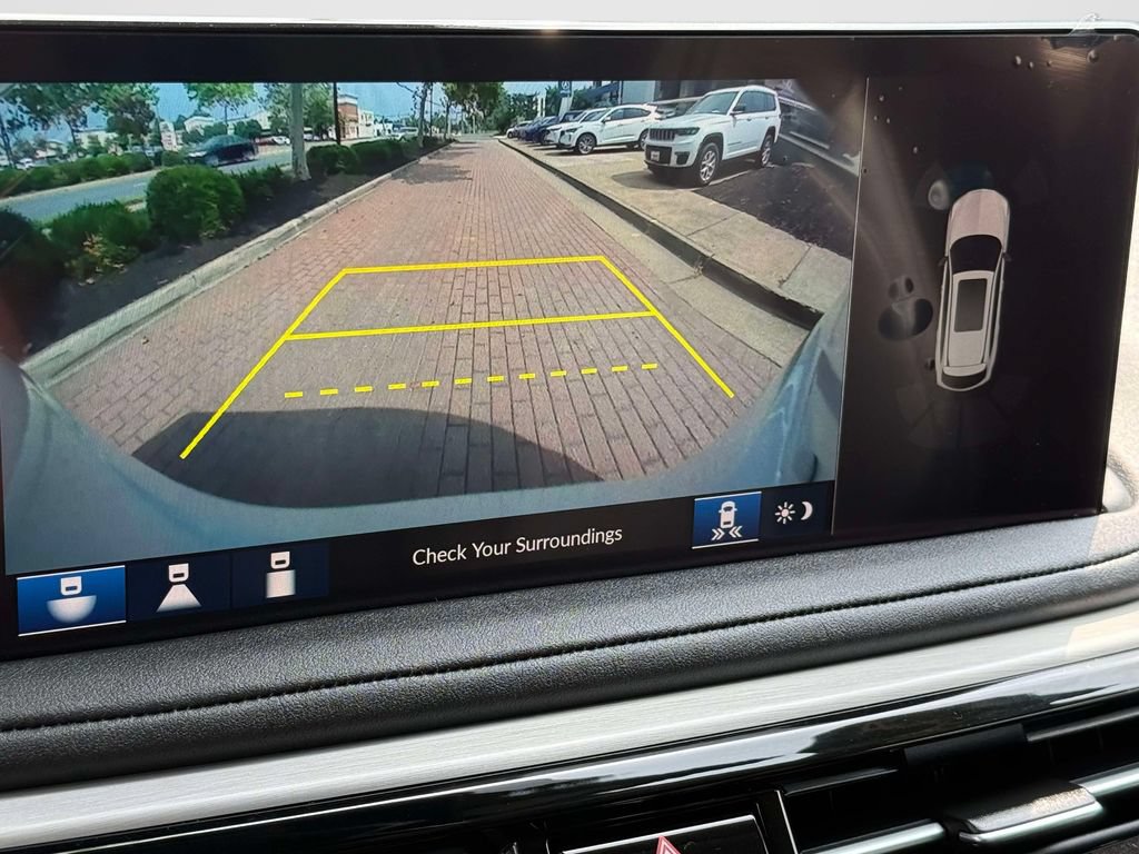 Certified 2025 Acura MDX w/ Technology Package AWD/4WD image 23