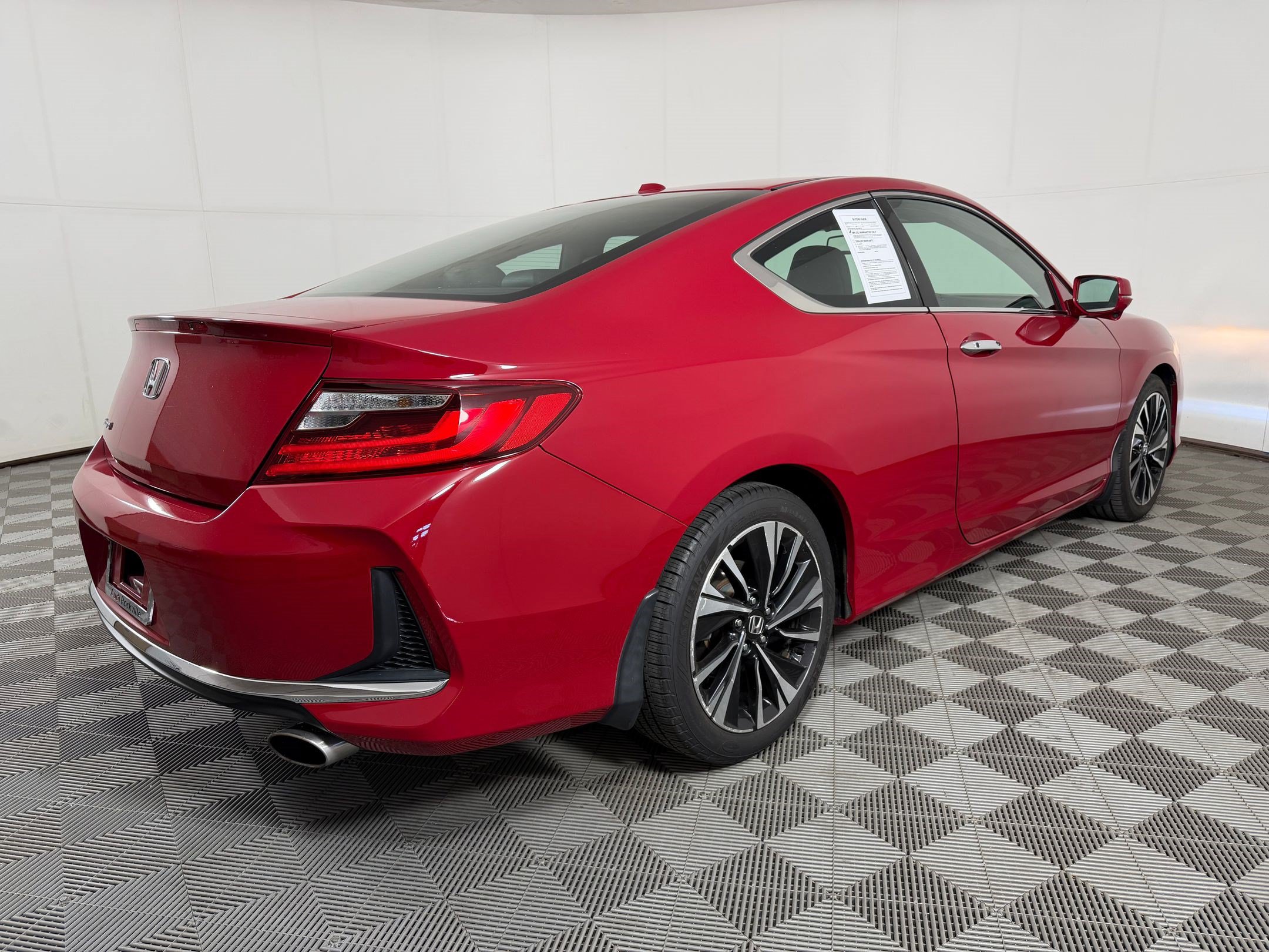 Used 2016 Honda Accord EX-L image 9