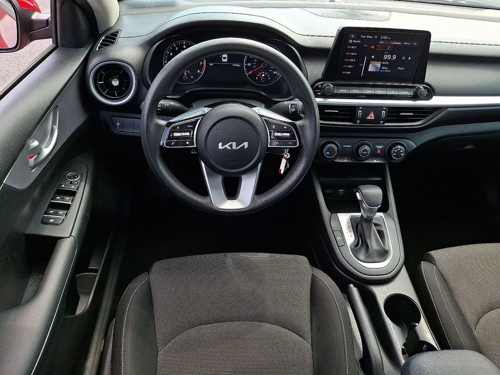 Certified 2024 Kia Forte LXS FWD image 13