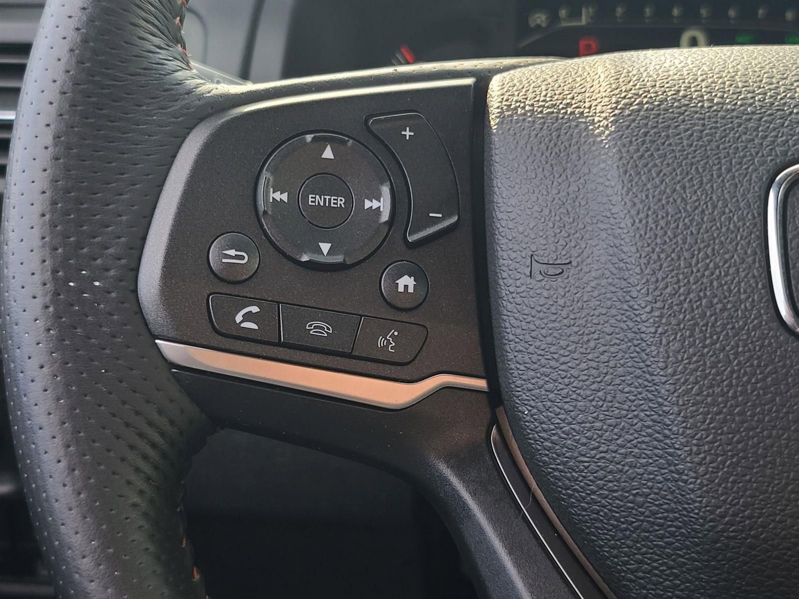 Used 2023 Honda Passport TrailSport image 32