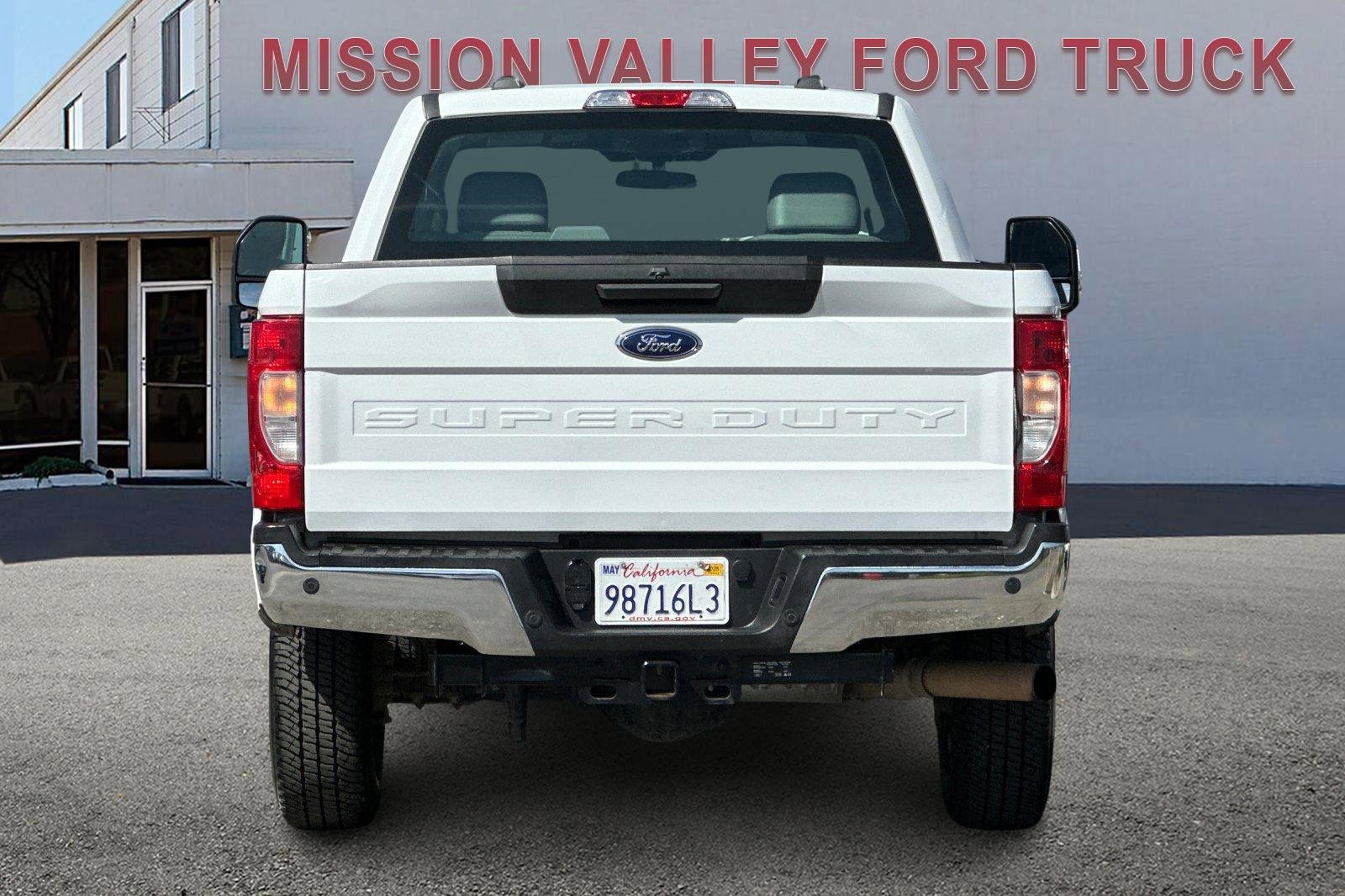 Used 2022 Ford F250 XL w/ Power Equipment Group image 5