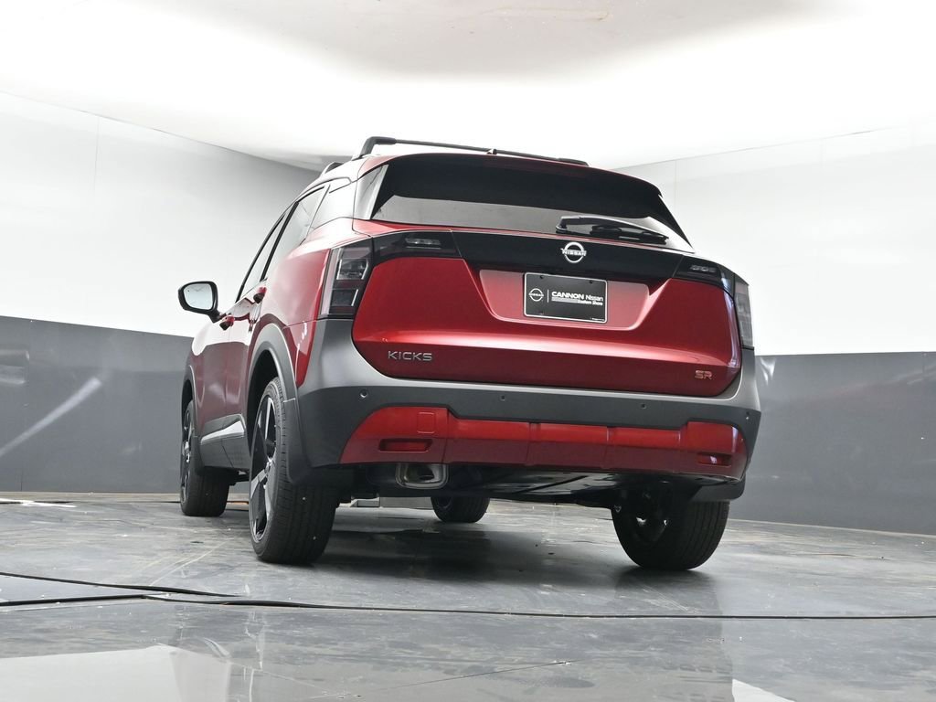 New 2026 Nissan Kicks SR image 25