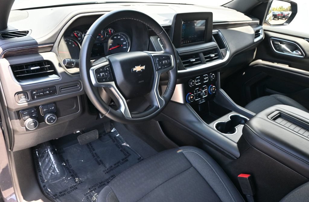 Used 2023 Chevrolet Tahoe LS AWD/4WD image 10