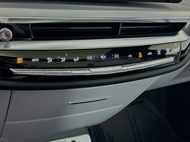 New 2026 Cadillac Lyriq Premium Luxury AWD/4WD image 12