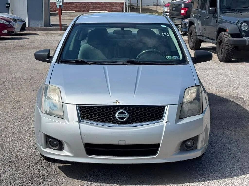 Used 2011 Nissan Sentra 2.0 SR FWD image 9