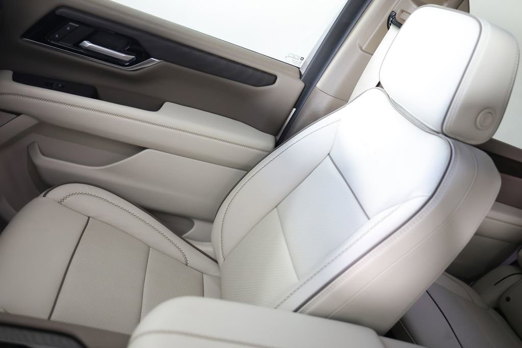 Used 2026 GMC Yukon Denali image 37