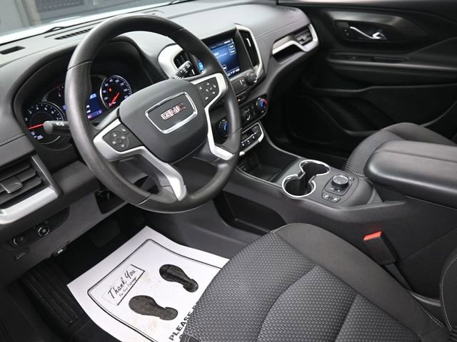 Used 2023 GMC Terrain SLE w/ Driver Convenience Package image 18