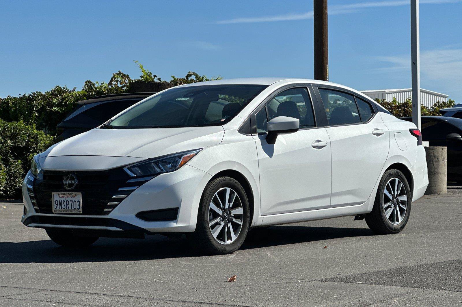 Certified 2024 Nissan Versa SV FWD image 7