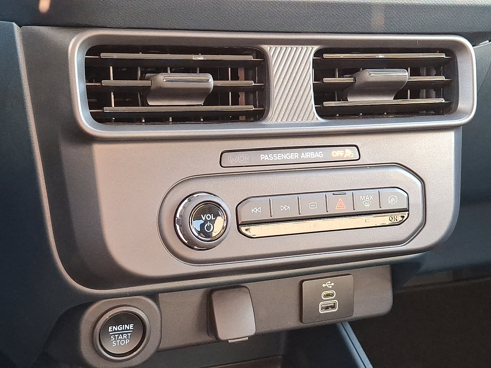 Used 2025 Ford Maverick XLT w/ Equipment Group 301A image 15