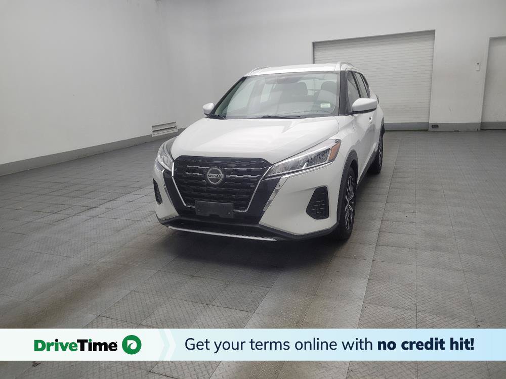 Used 2021 Nissan Kicks SV FWD image 1