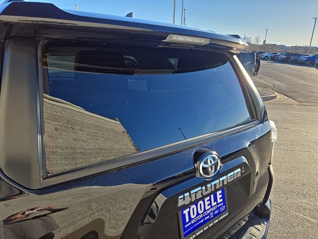 Used 2024 Toyota 4Runner SR5 image 39