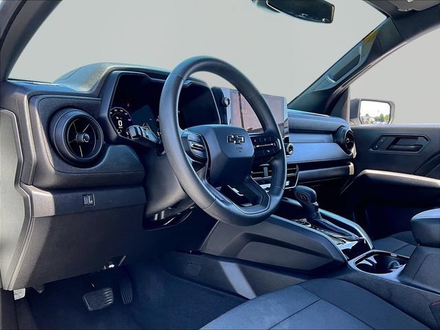 Used 2024 Chevrolet Colorado Trail Boss AWD/4WD image 8