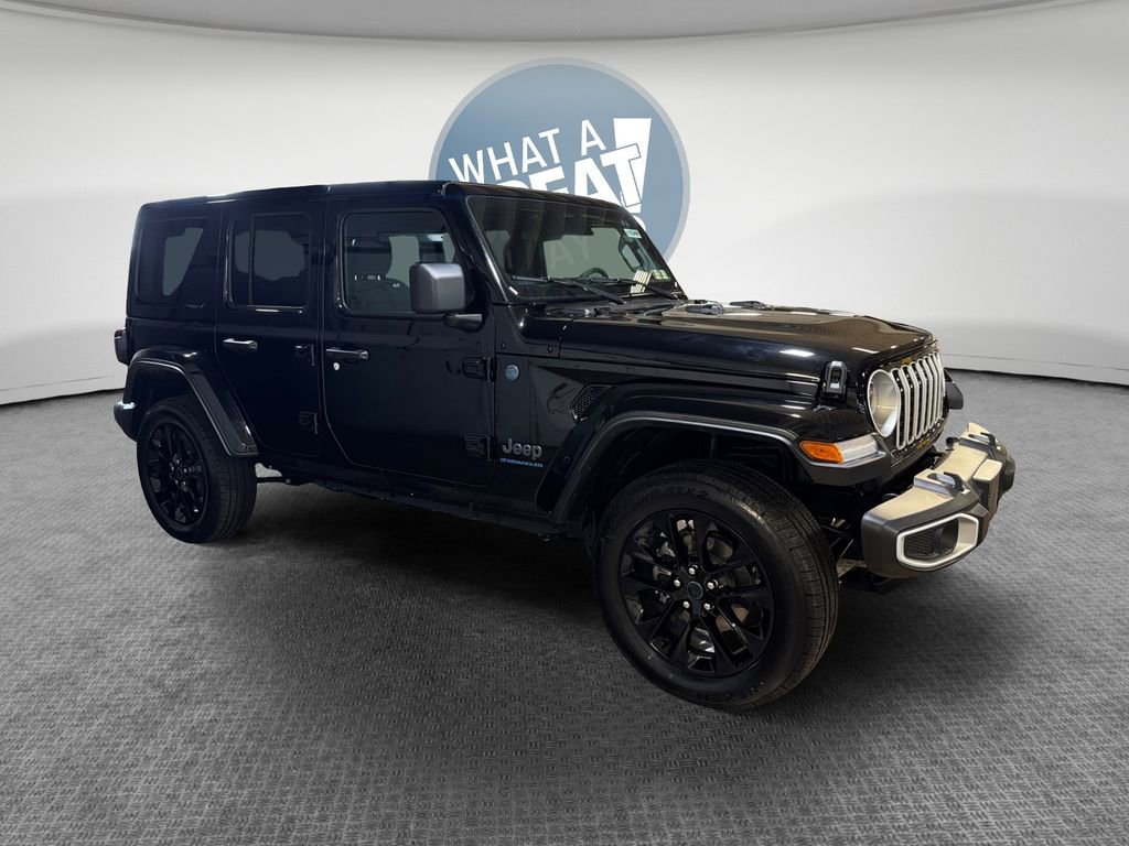 Used 2025 Jeep Wrangler Unlimited Sahara w/ Safety Group image 1