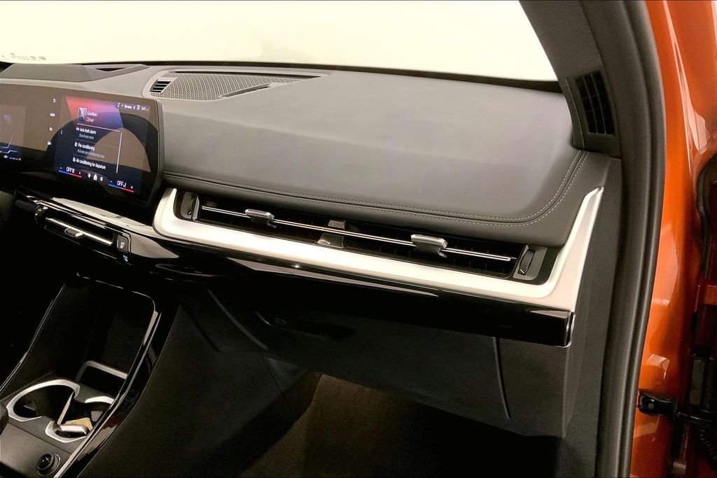 Certified 2025 BMW X1 xDrive28i AWD/4WD image 23