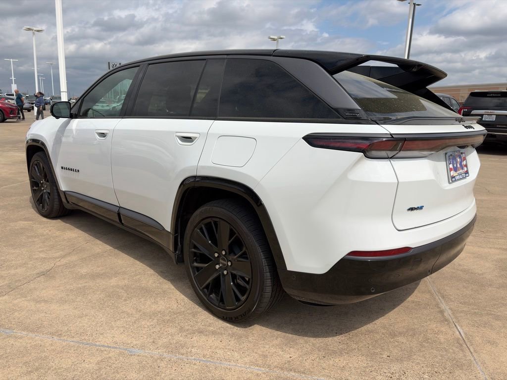 Used 2024 Jeep Wagoneer Launch Edition AWD/4WD image 5