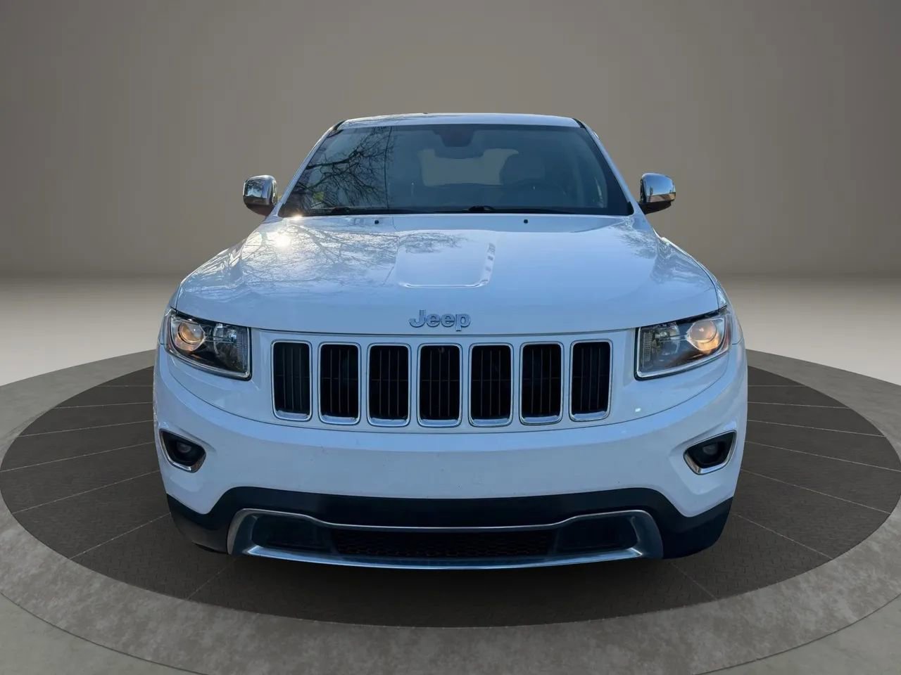 Used 2016 Jeep Grand Cherokee Limited image 3