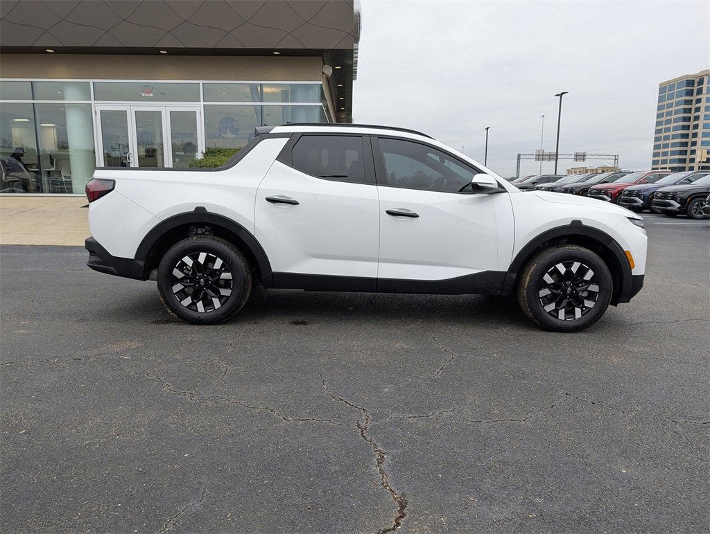 Certified 2025 Hyundai Santa Cruz SEL image 3