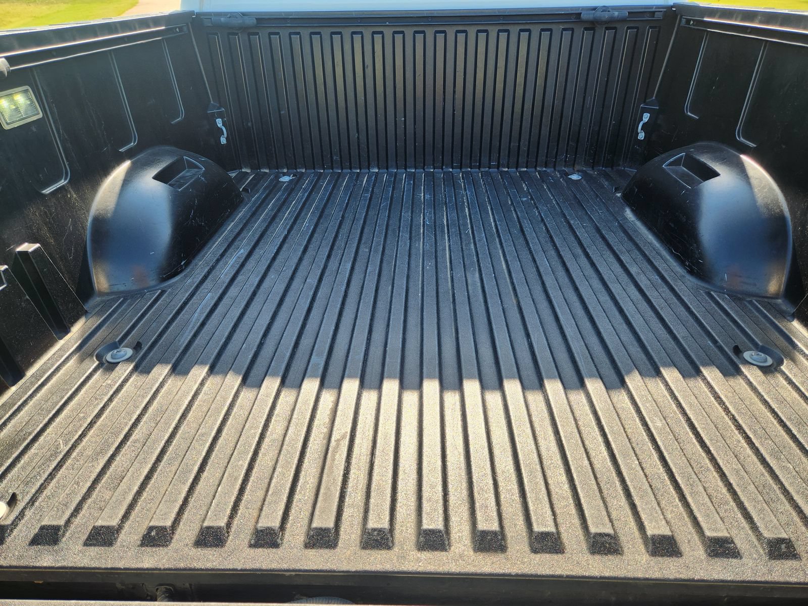 Used 2023 Toyota Tundra Limited AWD/4WD image 35