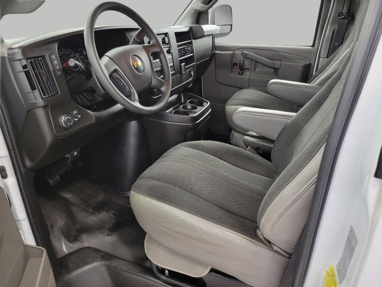 Used 2024 Chevrolet Express 2500 w/ Driver Convenience Package image 9