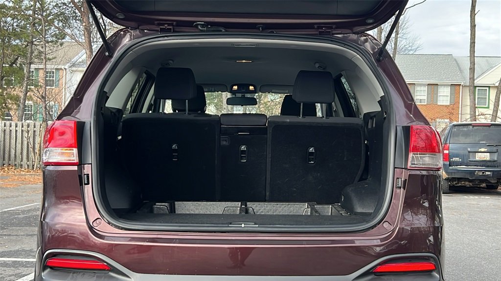 Used 2016 Kia Sorento LX image 15