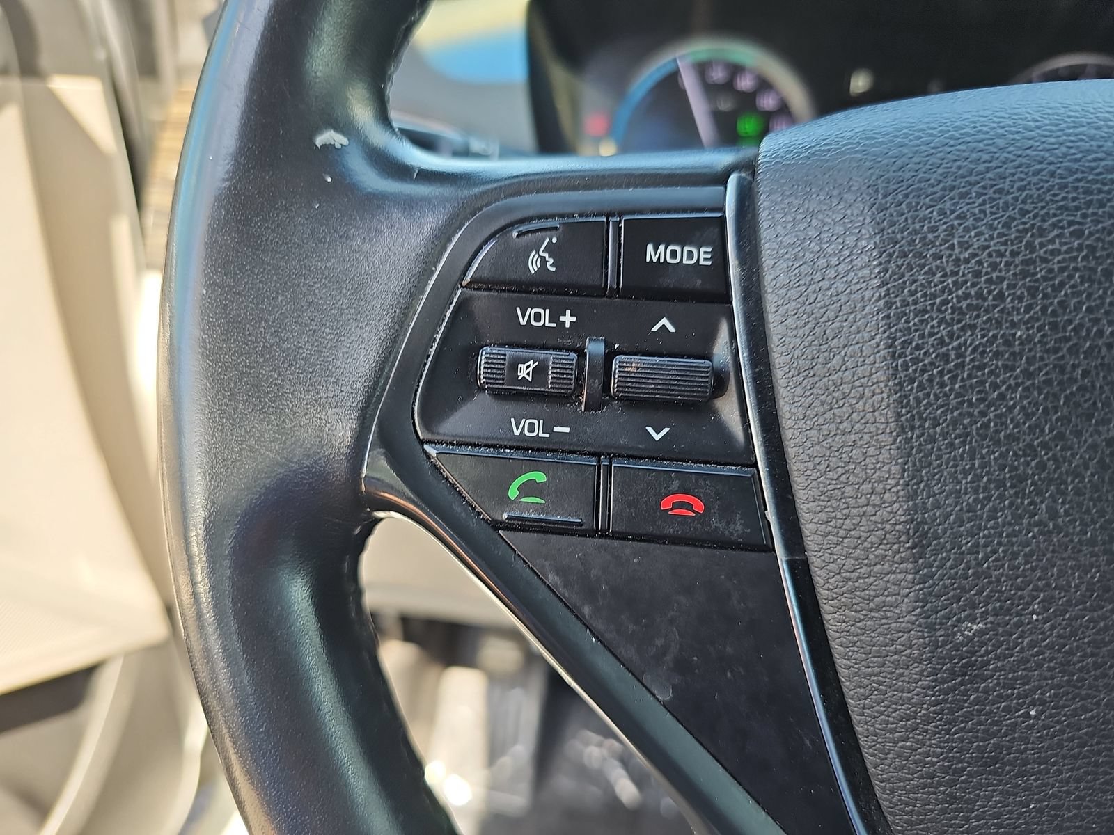 Used 2017 Hyundai Sonata Limited FWD image 16