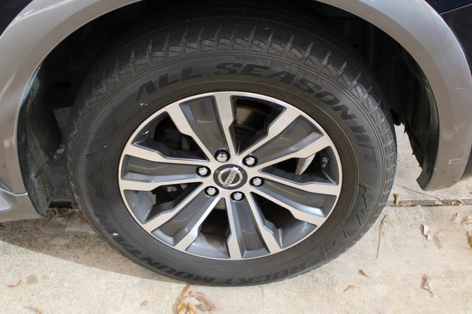 Used 2018 Nissan Armada SL w/ Moonroof Package image 31