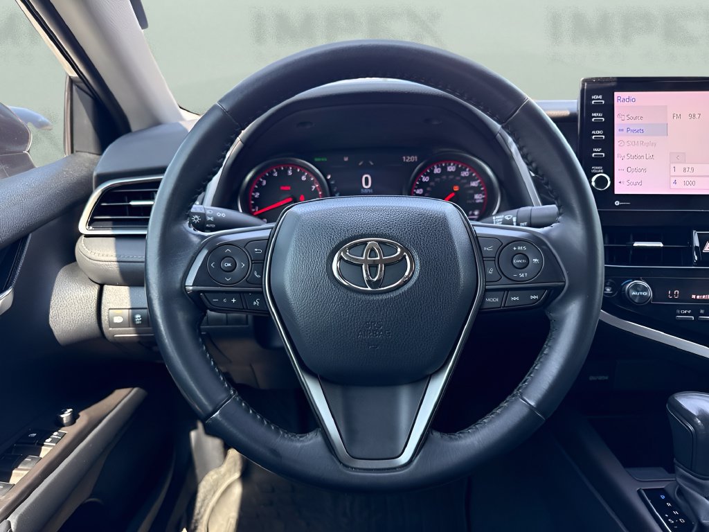 Used 2021 Toyota Camry XSE FWD image 13